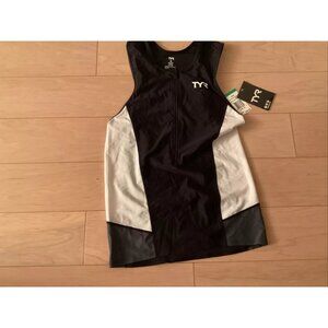 TYR Men’s Competition Singlet Size M